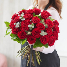 Load image into Gallery viewer, Red Rose hand-tied flower arrangement
