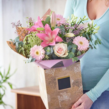 Load image into Gallery viewer, Mother&#39;s Day Pastel Bouquet
